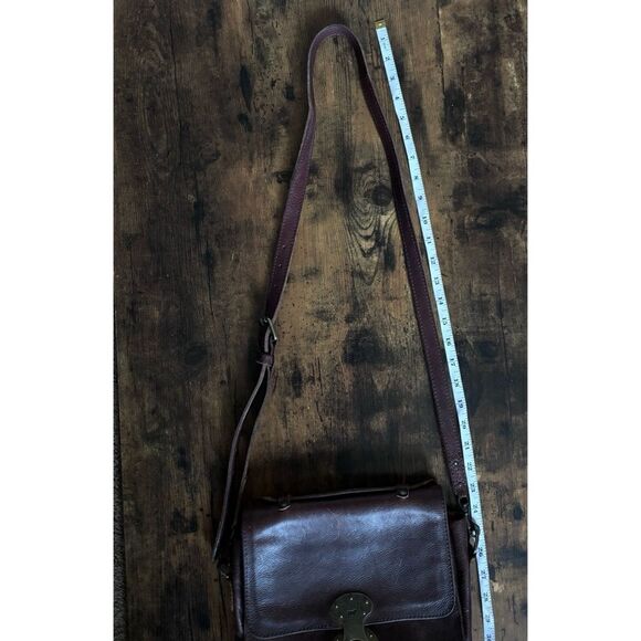 WILL LEATHER GOODS "Jacques" Burnished Cognac Leather Crossbody/ Messenger Bag - Picture 10 of 11